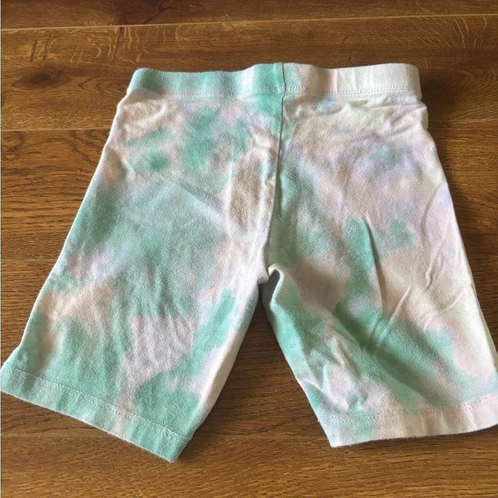 Wonder Nation tie-dye bike Shorts in size M